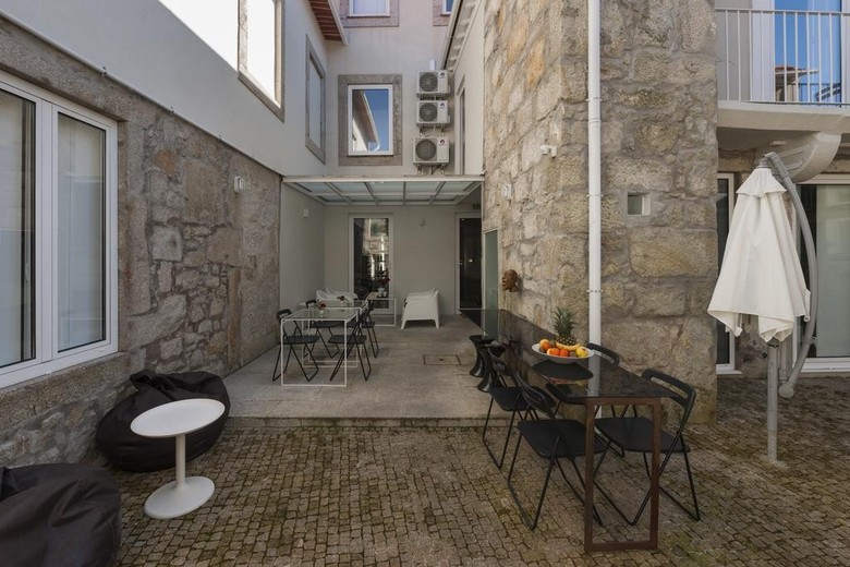 Bed & Breakfast Fine Arts Guesthouse