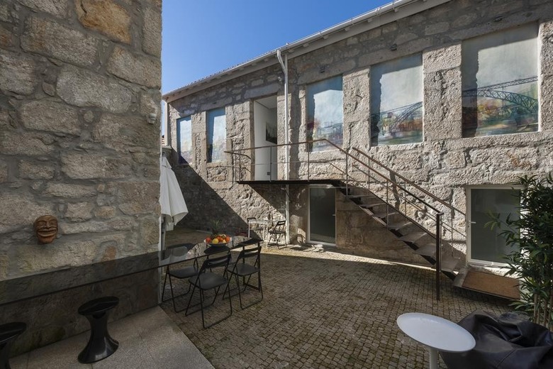Bed & Breakfast Fine Arts Guesthouse