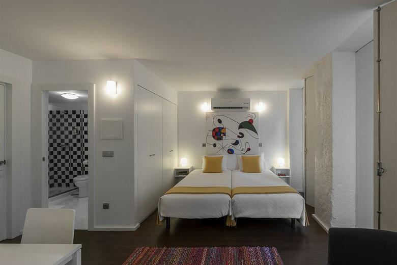 Bed & Breakfast Fine Arts Guesthouse