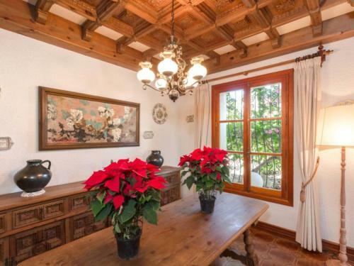 Traditional Holiday Home In Novelda With Private Pool