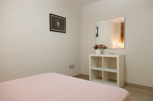 Uhc Acantilados Family Apartments