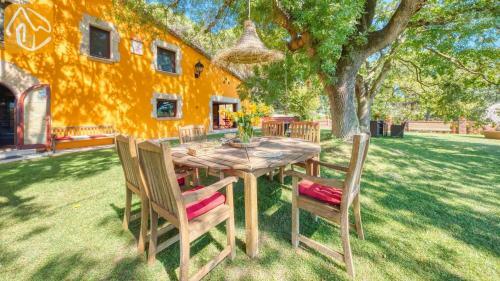 Sant Genis de Palafolls Villa Sleeps 10 Pool Wifi