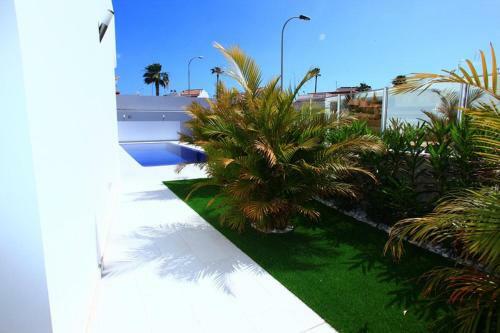Blue Lagoon Villa