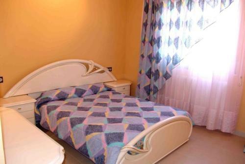 Sant Salvador Villa Sleeps 9 Pool