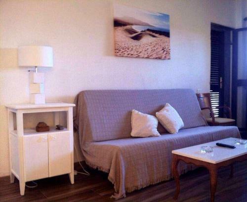 Apartamento F1 Urb Las Ca�as