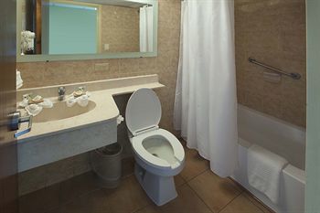 San Juan Airport Hotel