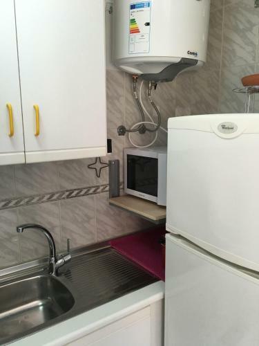 Very Nice Summer Apartment At 2 Steps From The Beach And Shops
