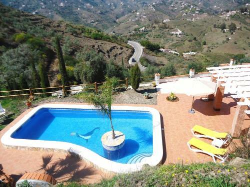 Villa Al-andalus Spainsunrentals 1051
