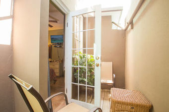 Hotel Lazy Parrot Inn