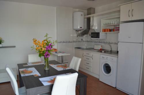 Apartamento Ground Floor Apt With Kitchenette, Private Patio, South Facing