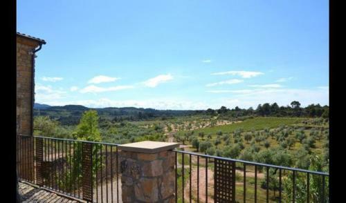 Villa In El Vilosell Sleeps 6 With Pool And Air Con