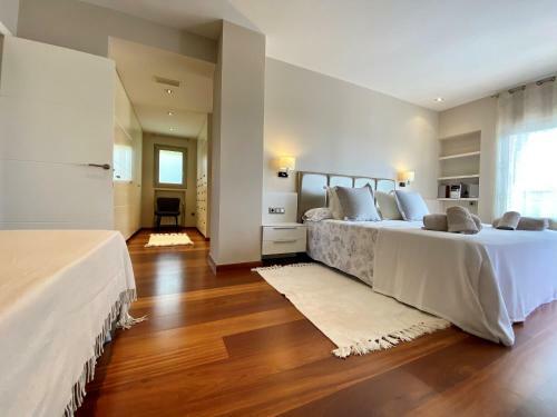 Villa N�ay
