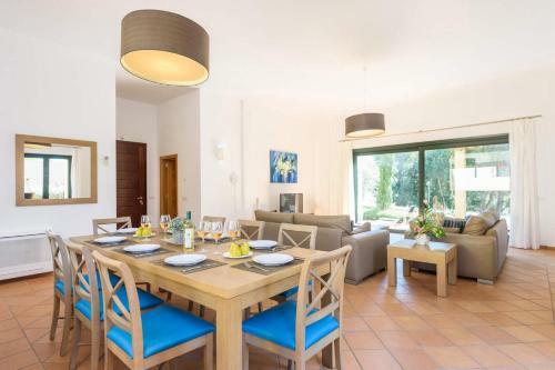 Marita 4 Bedroom Villa, Cala Galdana