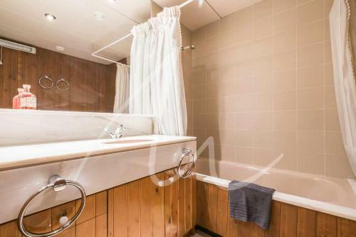 Apartamento Sarrah�ra By Seamount Rentals