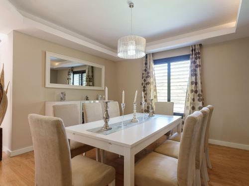 Villa Riviera Beach & Garden