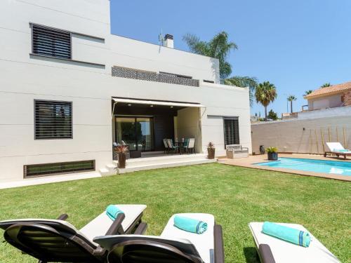 Villa Riviera Beach & Garden
