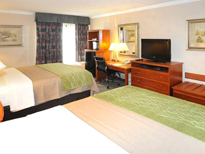Hotel Comfort Inn & Suites