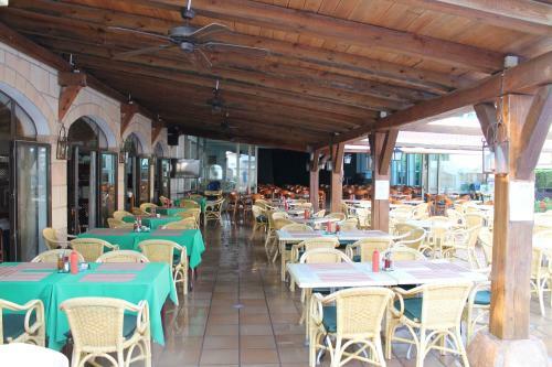 Aparthotel Apartaments Talayot