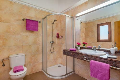 Candela 4 Bedroom Villa, Cala'n Forcat