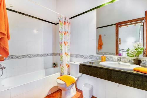Alondra 3 Bedroom Villa, Cala'n Blanes