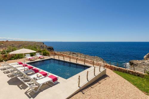 Aguamarina 4 Bedroom Villa, Cala'n Forcat
