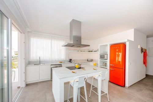 Amatista 4 Bedroom Villa, Cala'n Forcat
