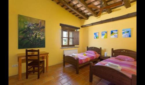 Villa In L'arbocar de Baix Sleeps 9 With Pool