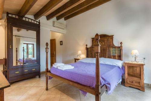 Sa Pobla Villa Sleeps 14 With Pool And Air Con