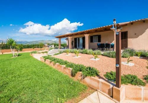 Sa Pobla Villa Sleeps 6 With Pool Air Con And Wifi