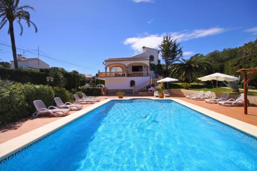 Xabia Villa Sleeps 12 Pool Wifi