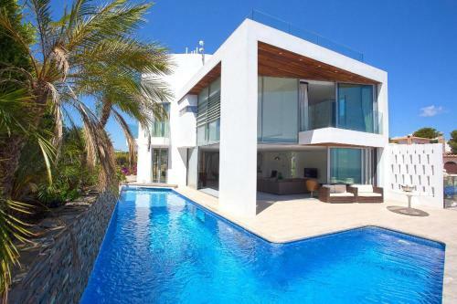 Xabia Villa Sleeps 6 Pool Air Con Wifi