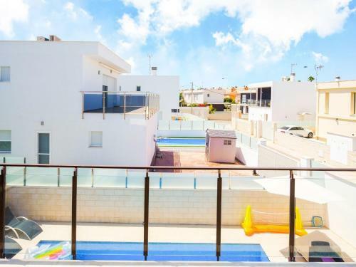 Splendid Villa In Gran Alacant With Private Swimming Pool