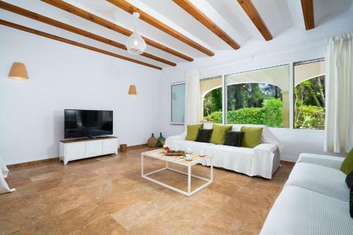 Xabia Villa Sleeps 4 With Pool Air Con And Wifi