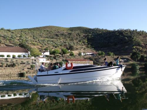 Hostal Douro Fluvina Yachts & Chalets