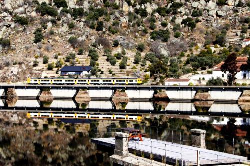 Hostal Douro Fluvina Yachts & Chalets