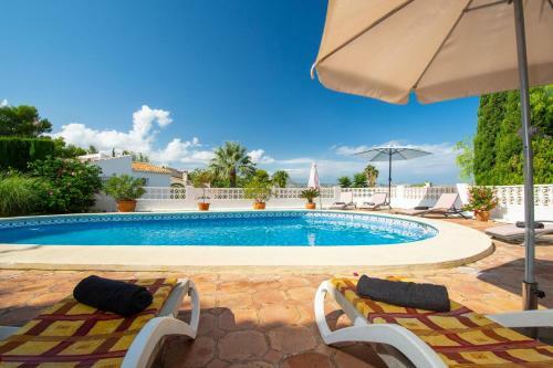 Xabia Villa Sleeps 6 Pool Air Con Wifi