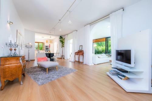 Villa Lares
