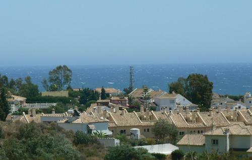Two-bedroom Apartment In Riviera Del Sol