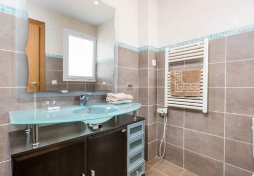Cabopino Apartment Sleeps 4 Pool Air Con Wifi