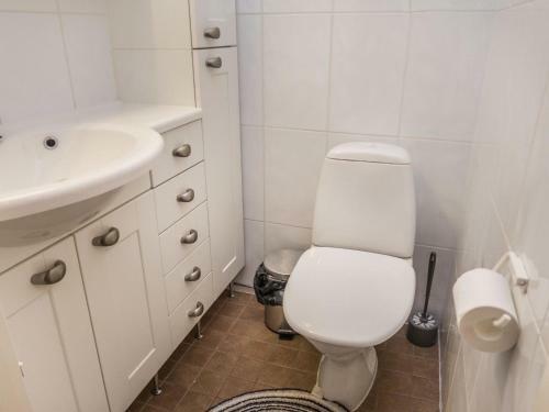 Holiday Home Karhunvartijan Linna B15