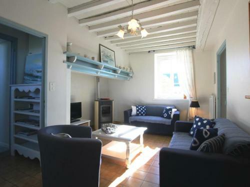 G�te Andoins, 3 Pi�ces, 4 Personnes - Fr-1-384-399