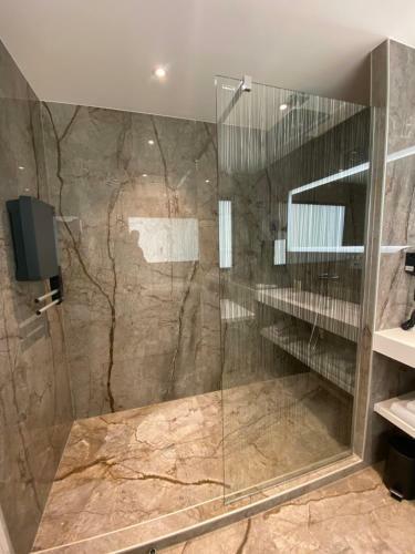 Best Western Plus Le Fairway Hotel & Spa Golf D'arras