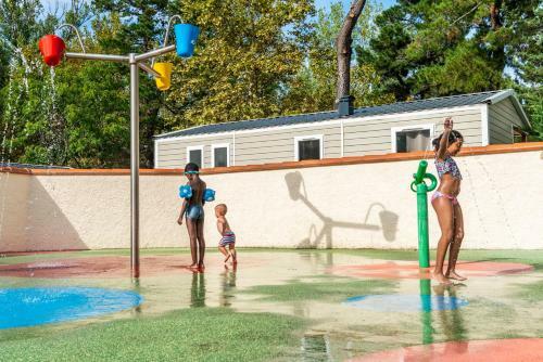 Camping Maeva Club Le Lagon D?argel�s ****