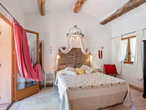 Classy Villa In Bargemon With Private Swimming Pool