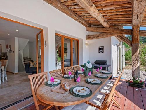 Classy Villa In Bargemon With Private Swimming Pool