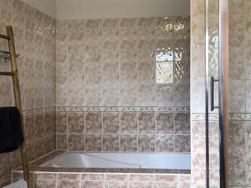 Charming Villa With Private Pool In Beaufort