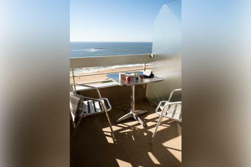 Apartamento Nouvelle Vague Studio W Balcony Seaview & Pool