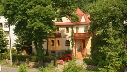 Hostal Pensjonat Pod Kasztanem