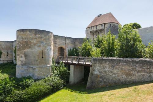 Apartamento Le Castel D'orne Piscine Et Terrasse - 4pers