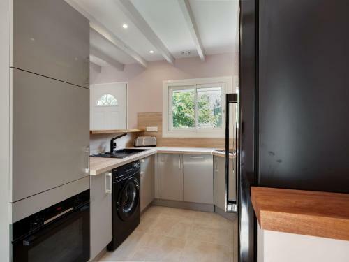 Charming Holiday Home In Callian With Private Pool